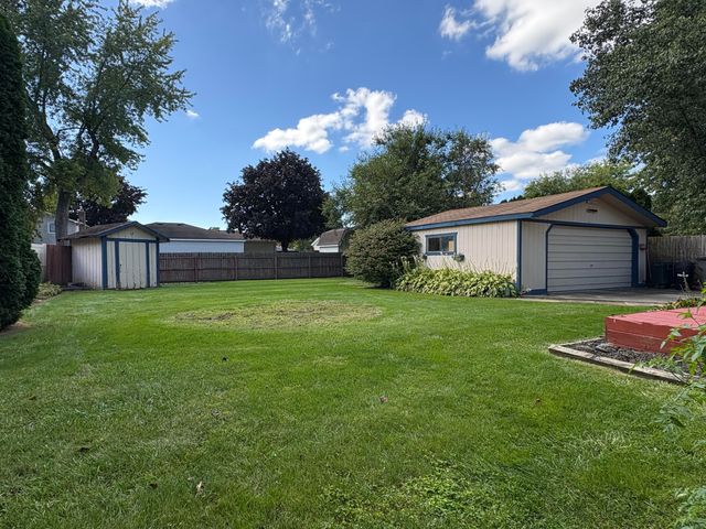 19324 Todd Drive, Clinton Twp, MI 48038