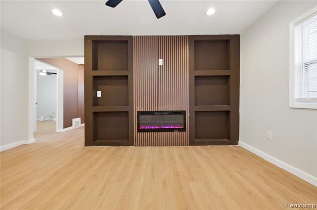 15895 Coram Street, Detroit, MI 48205