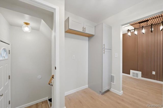 15895 Coram Street, Detroit, MI 48205