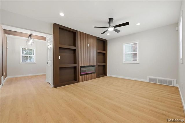 15895 Coram Street, Detroit, MI 48205