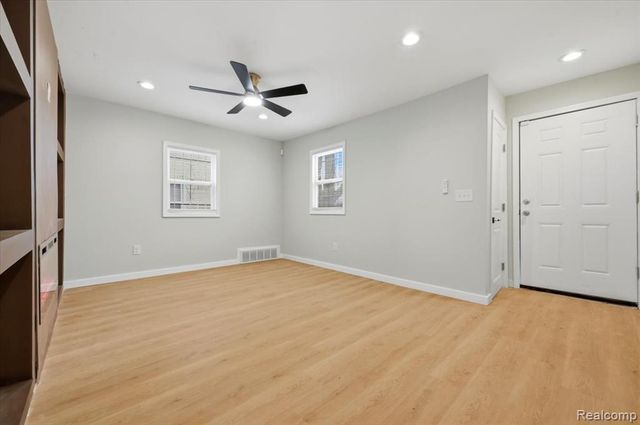 15895 Coram Street, Detroit, MI 48205