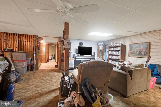 49 N MAIN ST N, Smithsburg, MD 21783