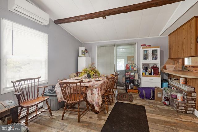 49 N MAIN ST N, Smithsburg, MD 21783