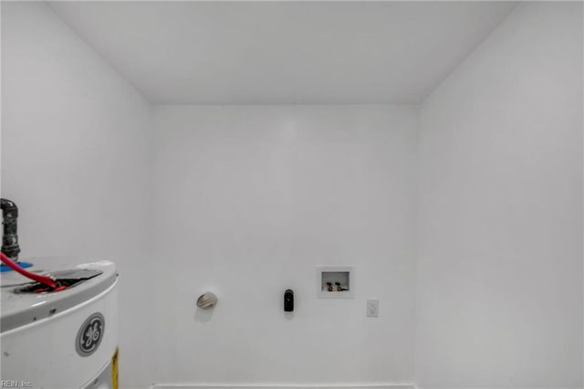 222 N Fifth ST, Hampton, VA 23664