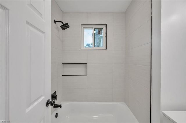 222 N Fifth ST, Hampton, VA 23664