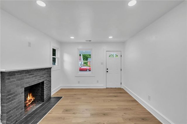 222 N Fifth ST, Hampton, VA 23664