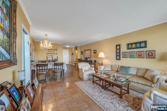 1530 Palisade 23N, Fort Lee, NJ 07024