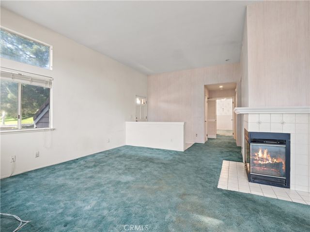 24528 Mcbean Parkway 30, Valencia, CA 91355