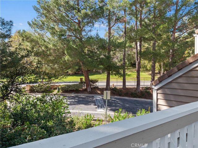 24528 Mcbean Parkway 30, Valencia, CA 91355