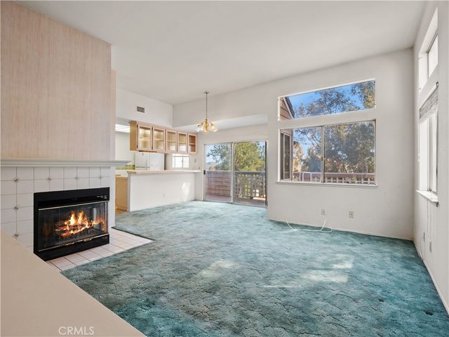 24528 Mcbean Parkway 30, Valencia, CA 91355