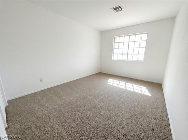 7848 Desert Bell Avenue, Las Vegas, NV 89128