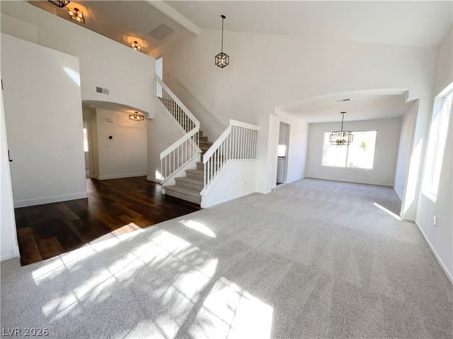 7848 Desert Bell Avenue, Las Vegas, NV 89128