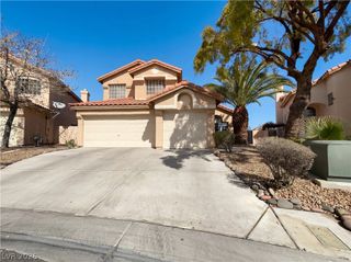 7848 Desert Bell Avenue, Las Vegas, NV 89128