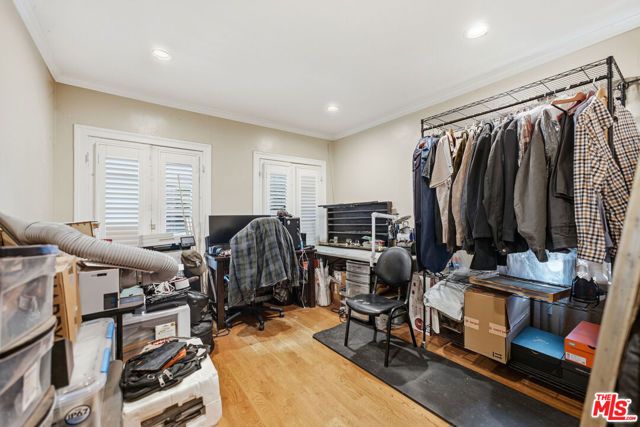 4098 W 23rd Street, Los Angeles, CA 90018