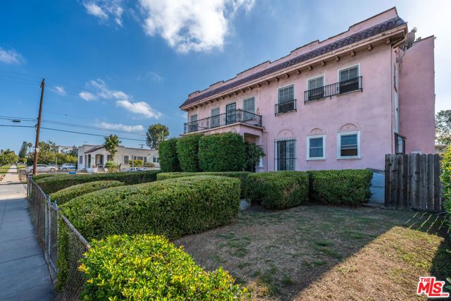 4098 W 23rd Street, Los Angeles, CA 90018