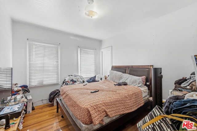 4098 W 23rd Street, Los Angeles, CA 90018