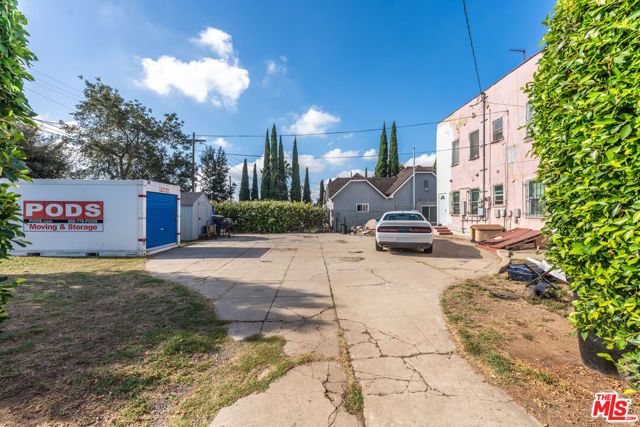 4098 W 23rd Street, Los Angeles, CA 90018