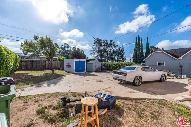 4098 W 23rd Street, Los Angeles, CA 90018