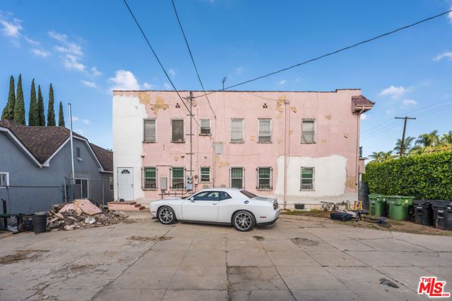 4098 W 23rd Street, Los Angeles, CA 90018