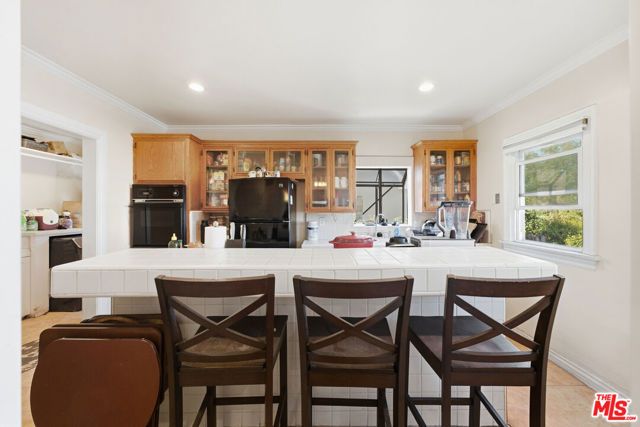 4098 W 23rd Street, Los Angeles, CA 90018