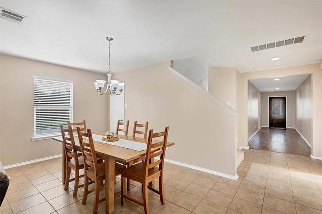 1203 Hyde Park DR, Round Rock, TX 78665