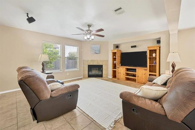 1203 Hyde Park DR, Round Rock, TX 78665