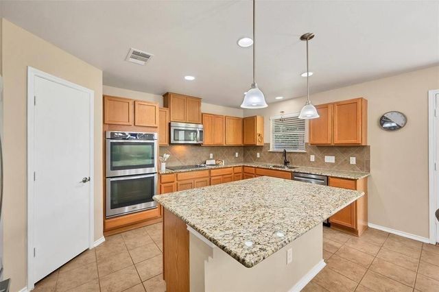 1203 Hyde Park DR, Round Rock, TX 78665