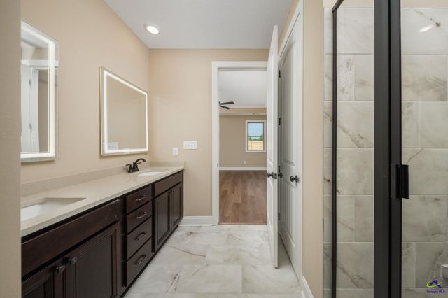 2 Pleasant Oaks Drive, Perry, GA 31069