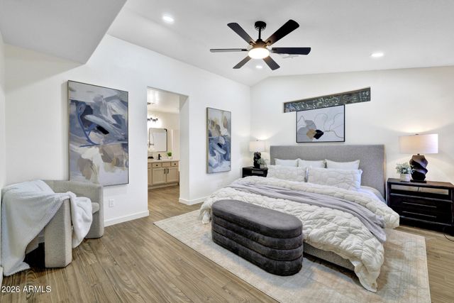 3249 E WILDHORSE Drive, Gilbert, AZ 85297