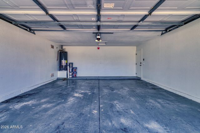 3249 E WILDHORSE Drive, Gilbert, AZ 85297