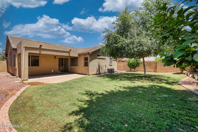 3249 E WILDHORSE Drive, Gilbert, AZ 85297