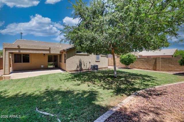 3249 E WILDHORSE Drive, Gilbert, AZ 85297