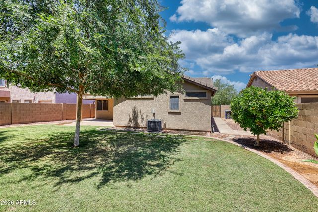 3249 E WILDHORSE Drive, Gilbert, AZ 85297