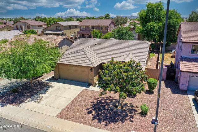3249 E WILDHORSE Drive, Gilbert, AZ 85297