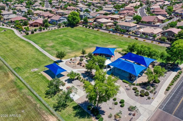 3249 E WILDHORSE Drive, Gilbert, AZ 85297