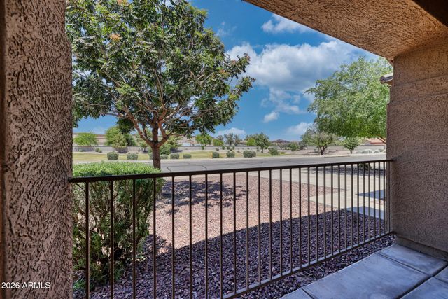 3249 E WILDHORSE Drive, Gilbert, AZ 85297