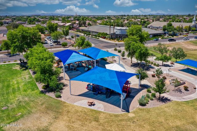 3249 E WILDHORSE Drive, Gilbert, AZ 85297