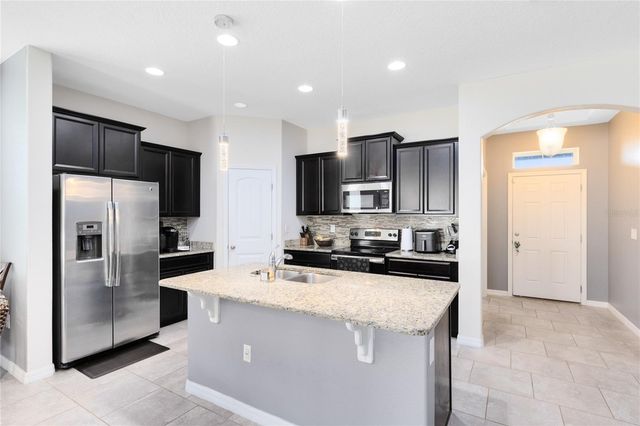 2307 BEACON LANDING CIRCLE, Orlando, FL 32824