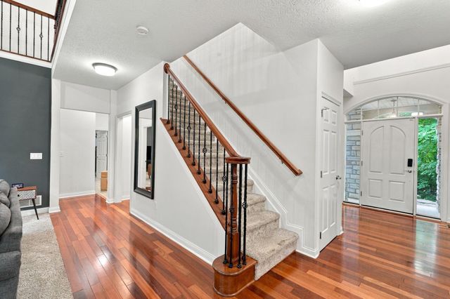 10265 Carmel Drive, Plain City, OH 43064