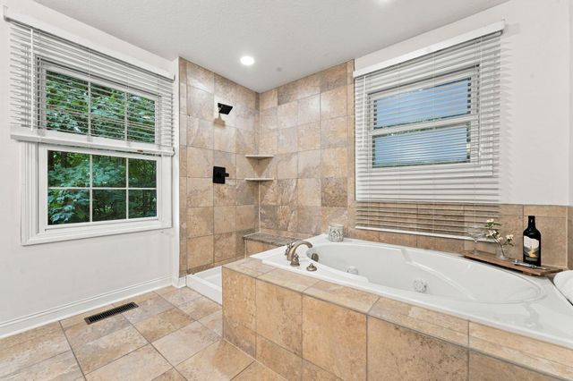10265 Carmel Drive, Plain City, OH 43064