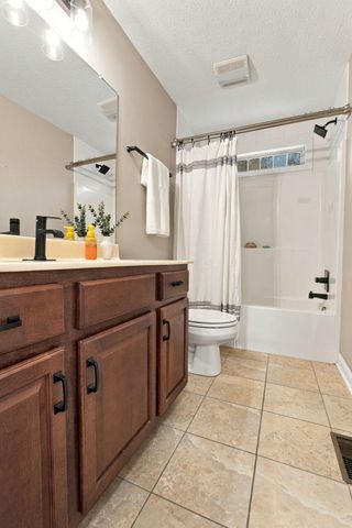 10265 Carmel Drive, Plain City, OH 43064