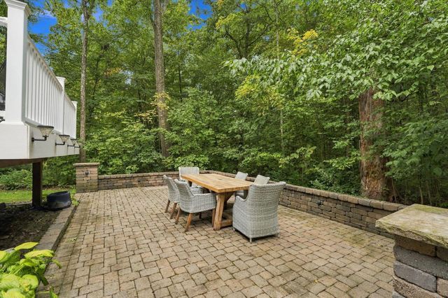10265 Carmel Drive, Plain City, OH 43064