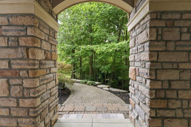 10265 Carmel Drive, Plain City, OH 43064