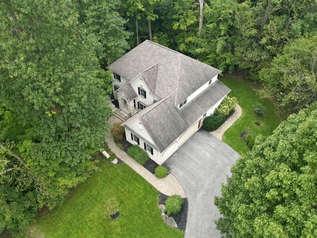 10265 Carmel Drive, Plain City, OH 43064