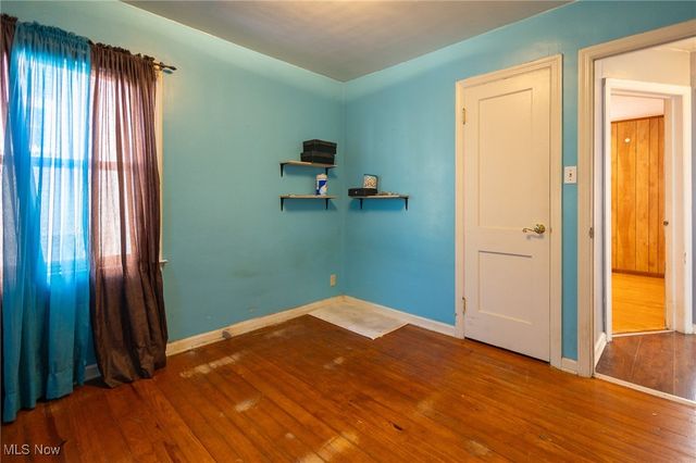 64 Palmetto Avenue, Akron, OH 44301