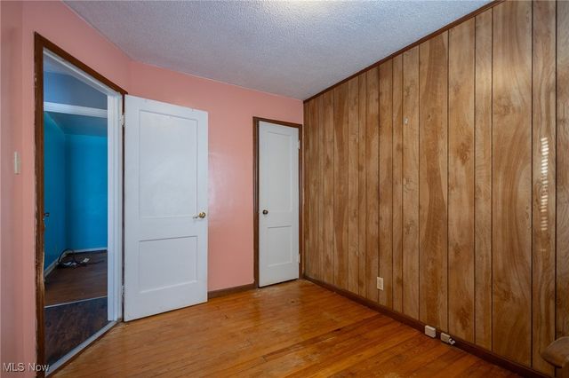 64 Palmetto Avenue, Akron, OH 44301