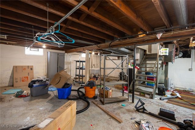 64 Palmetto Avenue, Akron, OH 44301