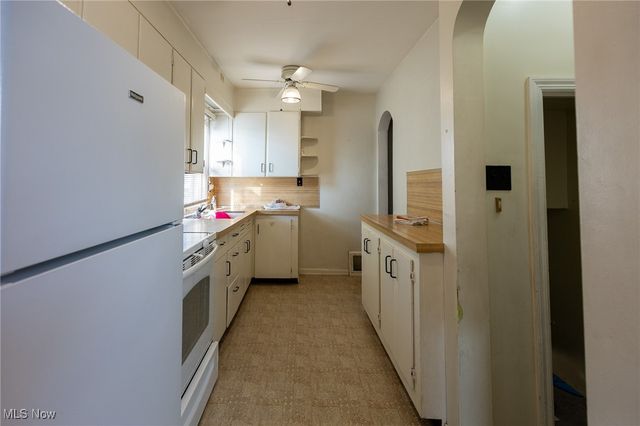 64 Palmetto Avenue, Akron, OH 44301