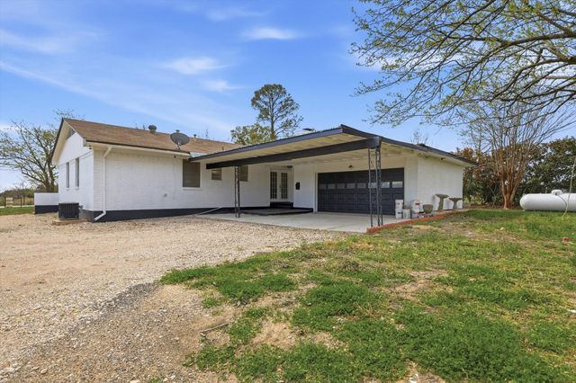 3913 Hickox Road, Rowlett, TX 75089