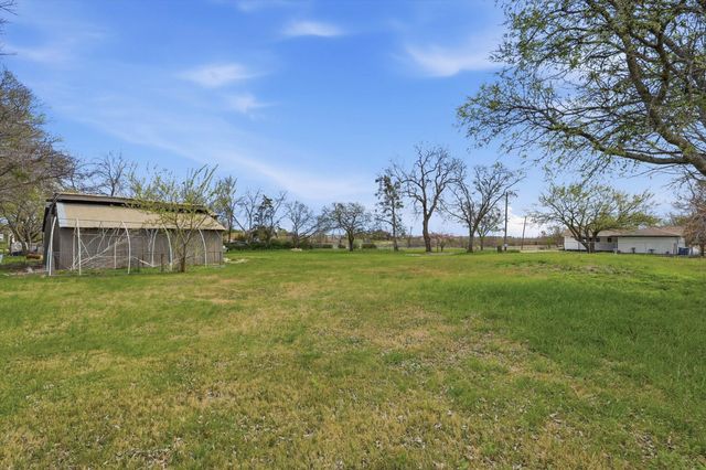3913 Hickox Road, Rowlett, TX 75089